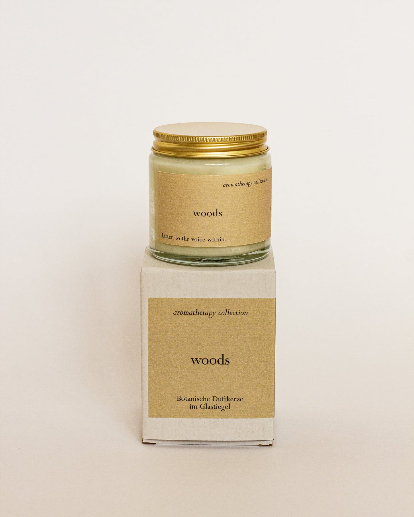 
                  
                    B-Ware/ Woods Aromakerze
                  
                